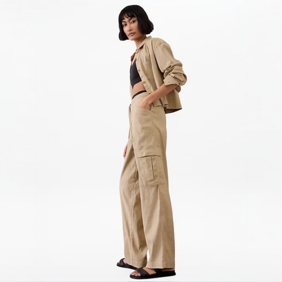 NWT Athleta Paradise Straight Leg Cargo Pant - Picture 3 of 8